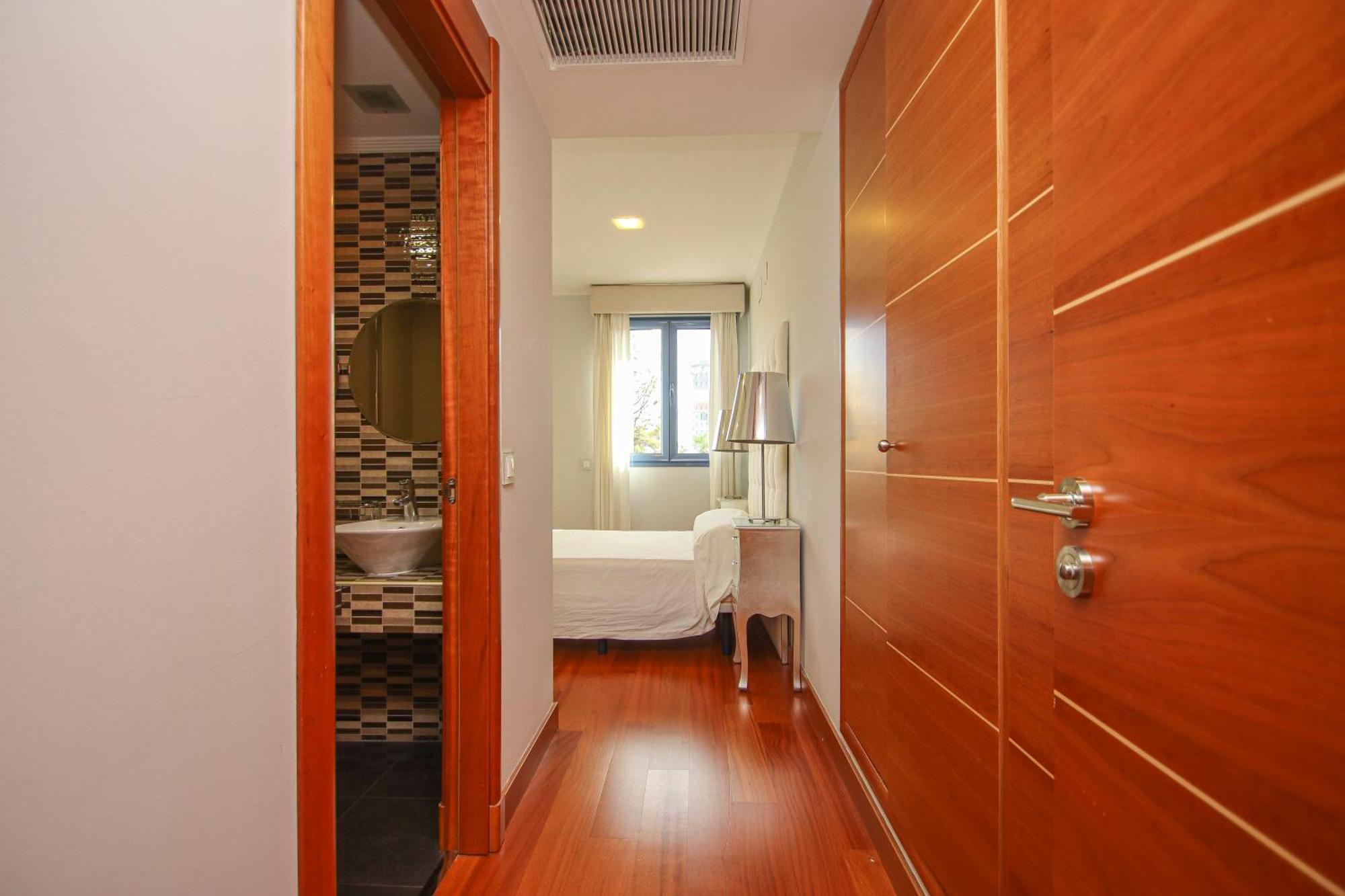 Luxury Apt In Plaza De Espana - Free Parking Севілья Екстер'єр фото