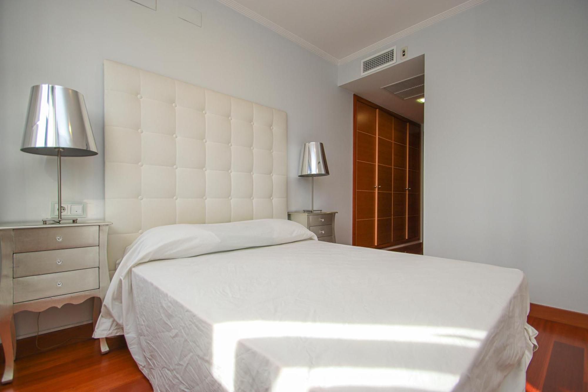 Luxury Apt In Plaza De Espana - Free Parking Севілья Екстер'єр фото